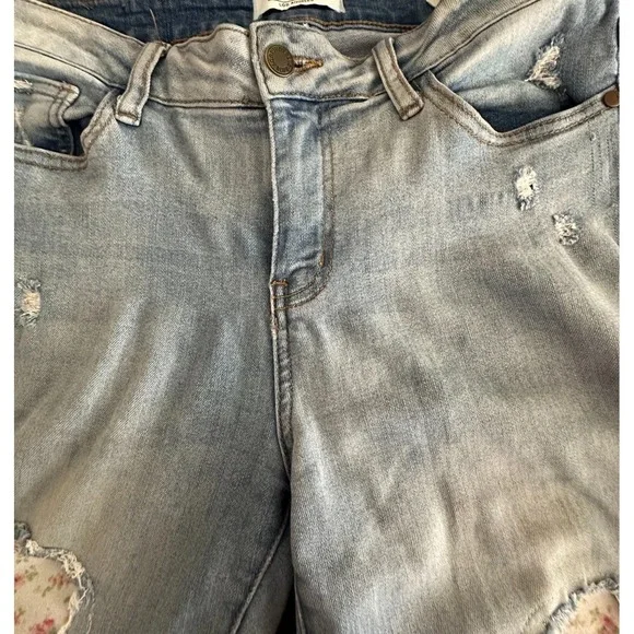 Judy Blue Skinny Jeans Womens 9/29 Distressed Floral Patch Y2K Cottagecore 34x28 - Picture 6 of 9